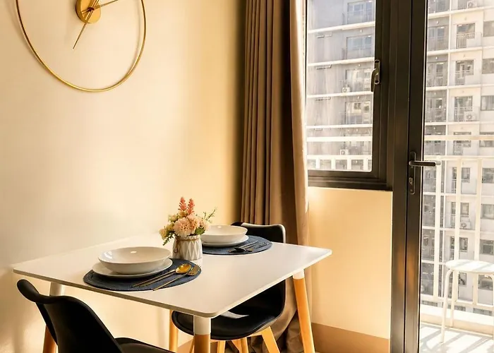 Apartahotel Azora Staycation Moa